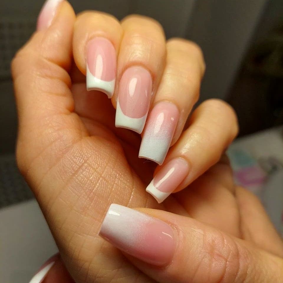 Gel manicure in Kraków